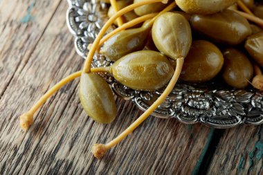 Turşu Kapari Karpuzu metal tabak .