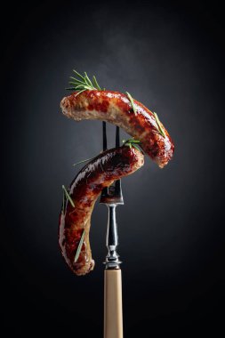 Biberiyeli ızgara Bavyera sosisi..