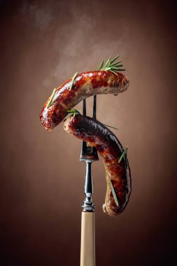 Biberiyeli ızgara Bavyera sosisi..