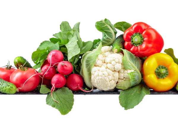 Varias Verduras Frescas Crudas Vista Frontal Aisladas Sobre Fondo Blanco —  Fotos de Stock