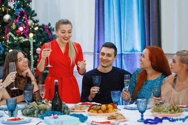 Blond Woman Red Toasts Friends Table Christmas New Year — Stock Photo, Image