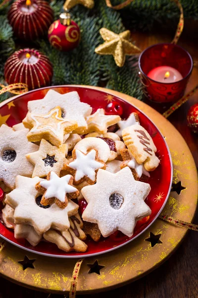 Noel kurabiyeleri ve gingerbread — Stok fotoğraf
