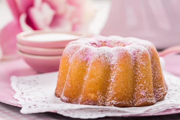 Sponge pink cake — Stock Photo, Image