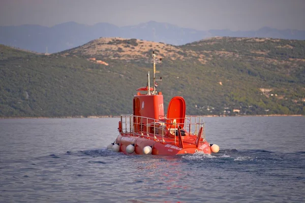 En röd ubåten vy — Stockfoto
