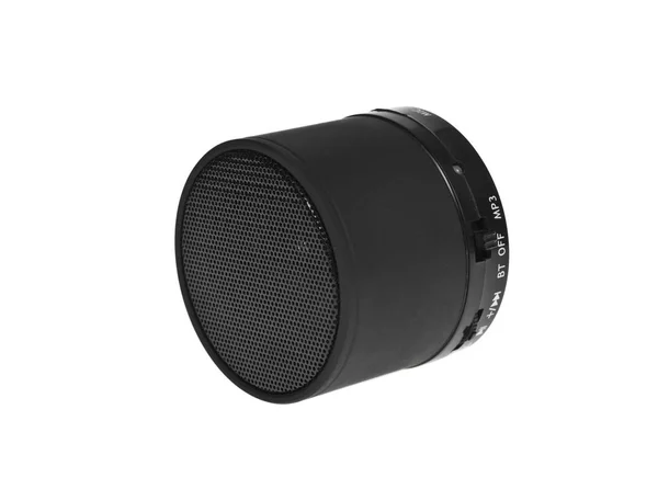 Alto-falante Bluetooth isolado no fundo branco . — Fotografia de Stock