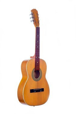 Beyaz arka plan üzerinde izole gitar.