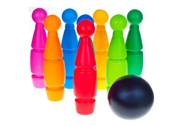 Boliche skittles coloridos para crianças . — Fotografia de Stock