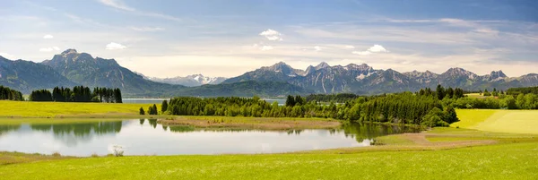 Scène Panoramique Bavière Allemagne Avec Montagnes Alpines Lac Printemps — Photo