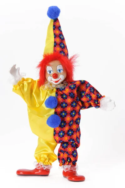 Rolig clown med färgglad kostym isolerade över vit bakgrund — Stockfoto