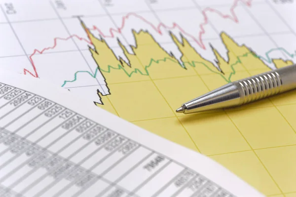 Finanzen und Börsendiagramm — Stockfoto