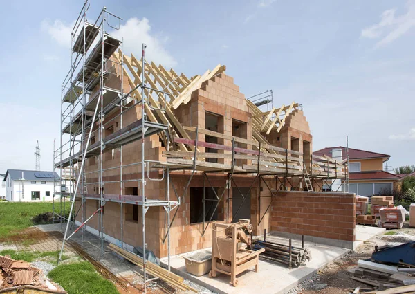 Nouvelle Maison Résidentielle Construction Avec Briques Planches Bois — Photo