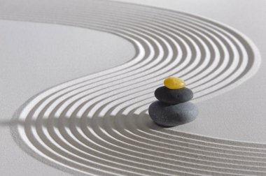 Japon Zen Bahçe sakin taş dokulu kum