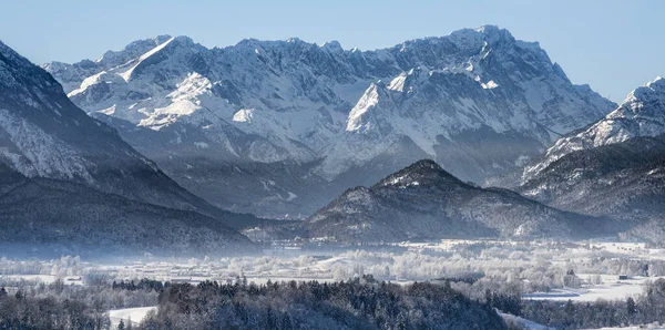 Scena Panoramiczna Bawarskich Górach Zimą — Zdjęcie stockowe