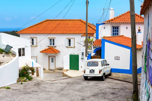 Almocageme, Portugal - 15 05 2016 : blanc portugais traditionnel — Photo