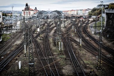 Prague, Çek Cumhuriyeti, 2017 10 25: Hlavn Nadraz tren istasyonu