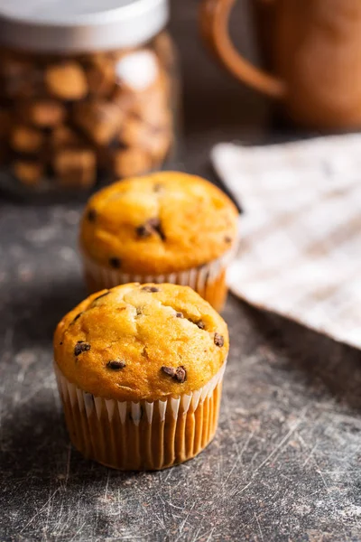 Les délicieux muffins au chocolat . — Photo