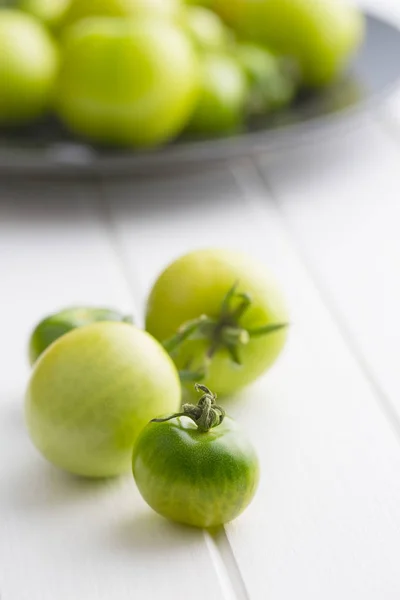 Tomates verdes não maduros . — Fotografia de Stock