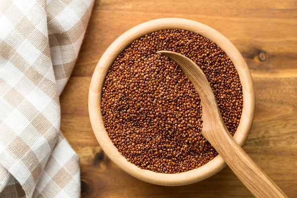 Rode Quinoa zaden. — Stockfoto