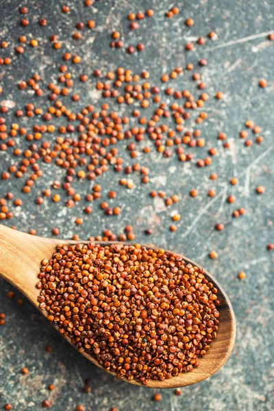 Κόκκινο Quinoa σπόροι. — Φωτογραφία Αρχείου