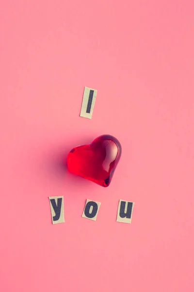 Ich liebe dich. Inschrift mit Herz. — Stockfoto