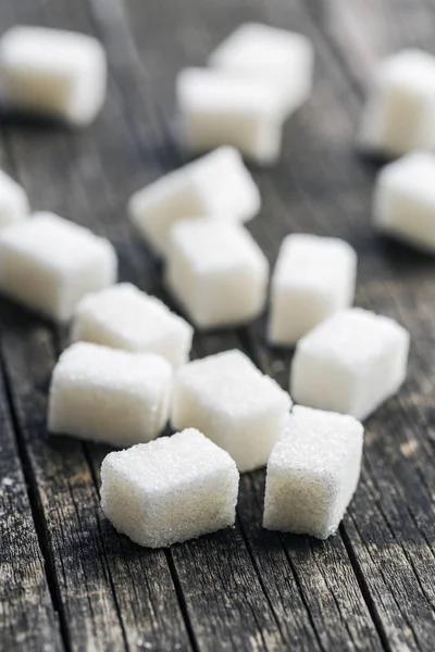 Cubos de azúcar blanco . — Foto de Stock