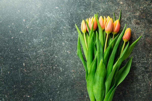 Mazzo di fiori di tulipano arancione . — Foto Stock