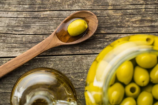 The green olives. — Stock Photo, Image