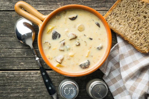 Cream of mushroom soup. — Stock Photo, Image