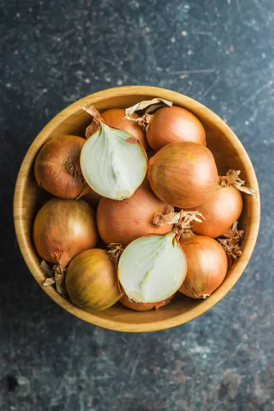 Frische Zwiebelzwiebeln. — Stockfoto