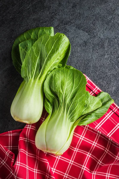 Repolho de Pak choi fresco — Fotografia de Stock