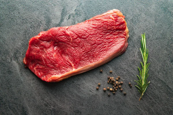 Fresh raw beef meat. — Stock Photo, Image