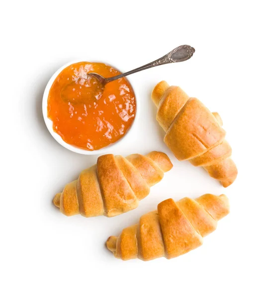 Zoete Boterachtig Croissants Fruitige Jam Geïsoleerd Een Witte Achtergrond Bovenaanzicht — Stockfoto