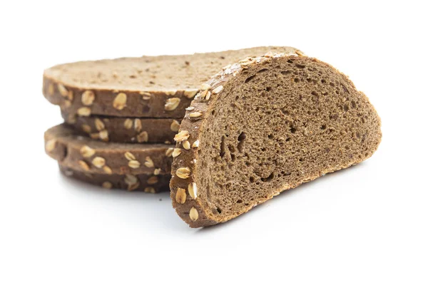 Geschnittenes Vollkornbrot mit Haferflocken. — Stockfoto