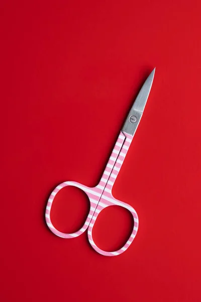 Różowe nożyczki do manicure — Zdjęcie stockowe