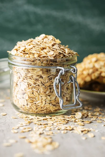 Farinha de aveia de cereais em frasco — Fotografia de Stock