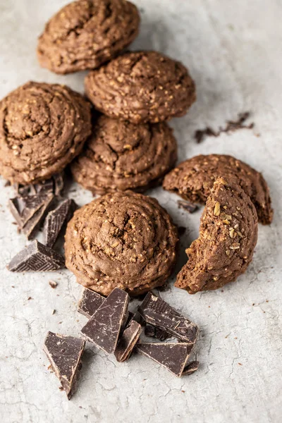 Cereal cocoa cookies.