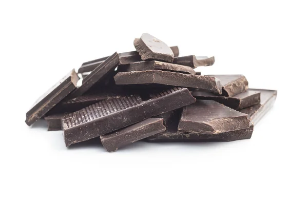 Barras Rotas Chocolate Negro Aisladas Sobre Fondo Blanco —  Fotos de Stock