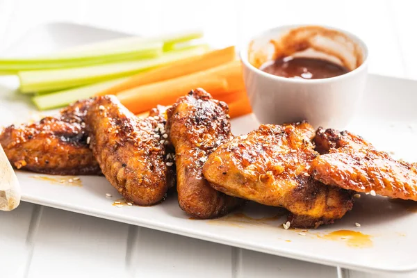 Grilled Chicken Wings Bbq Sauce White Table — Stock Photo, Image