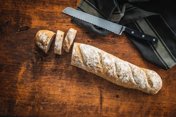 Sliced Fresh Whole Grain Bread Baguette Wooden Table Top View — Stock Photo, Image