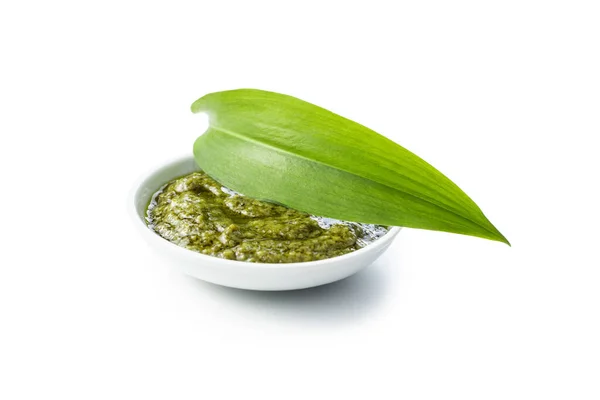 Pesto Ajo Silvestre Hojas Ramson Verdes Aisladas Sobre Fondo Blanco — Foto de Stock