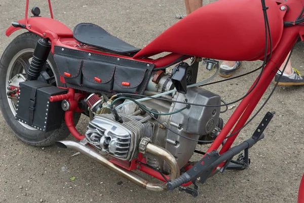 Κόκκινο μοτοσικλέτας τμήματα — Φωτογραφία Αρχείου