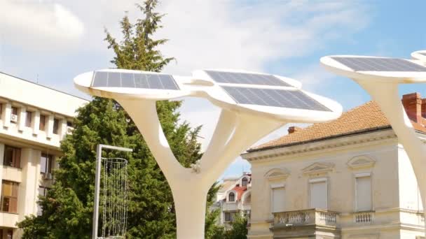 Grands panneaux solaires — Video