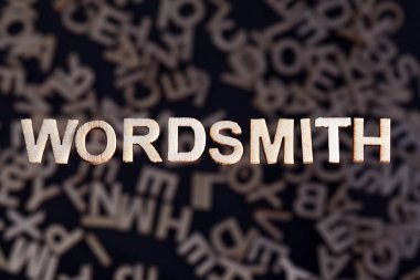 Ahşap harfler Word'de söz üstadı