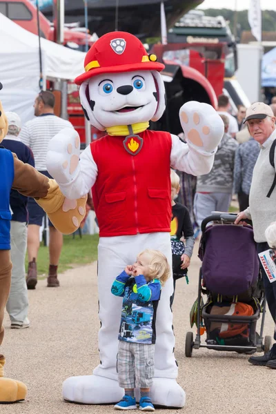Devriye featival maskotlar pençe