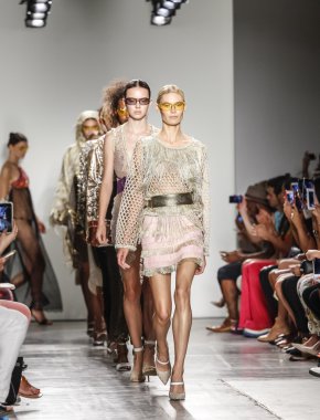 Custo Barcelona SS2017