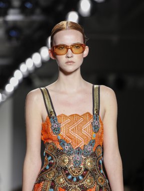 Custo Barcelona defilesi