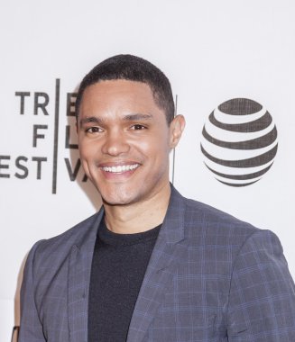 televizyon sunucusu Trevor Noah