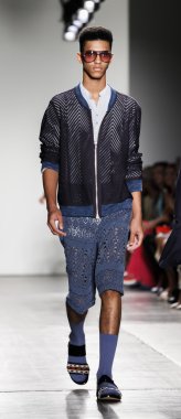 Custo Barcelona defilesi