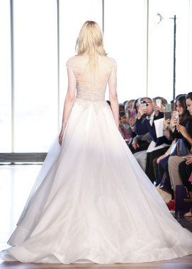 Rivini bahar 2017 Gelin Koleksiyonu