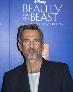 aktör Robby Benson